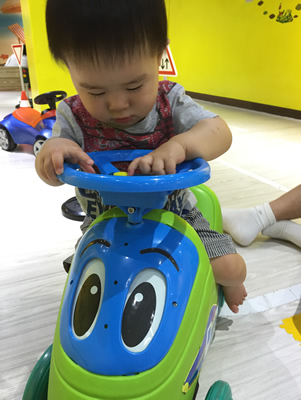 台北LOVE樂福親子館-玩具車